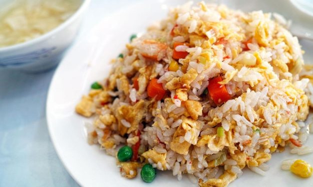Nasi Goreng Ala Warung Tegal Yang Wangi Dan Kaya Rasa