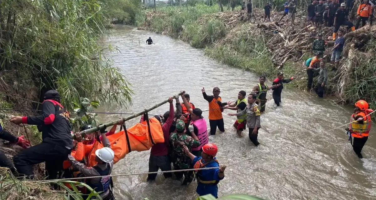 Warga Kaget Temukan Jenazah Siswa SMP Di Pinggir Sungai