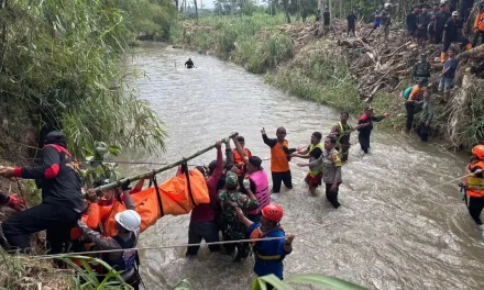 Warga Kaget Temukan Jenazah Siswa SMP Di Pinggir Sungai