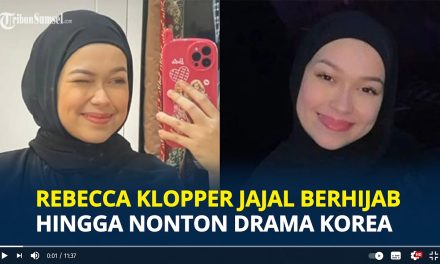 Lihat Dirinya Berhijab, Ekspresi Rebecca Klopper Berubah!