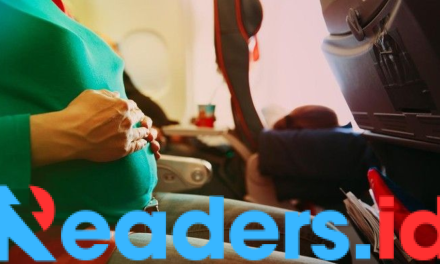 Aksi Sigap Perawat Jember Tangani Persalinan Darurat Di Pesawat