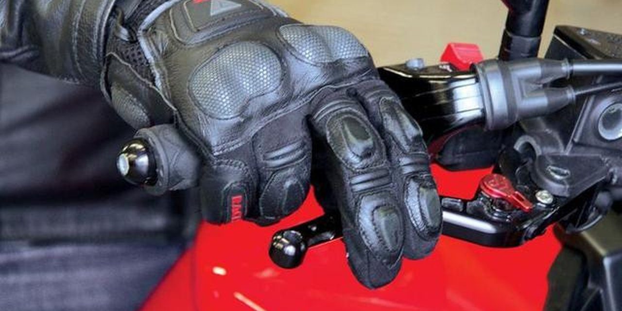 Jangan Panik Dulu, Alasan Rem Motor Terasa Beda Abis Touring