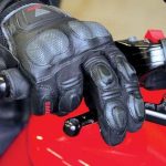 Jangan Panik Dulu, Alasan Rem Motor Terasa Beda Abis Touring