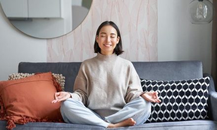 Praktik Meditasi Dan Kesehatan Mental Bagi Remaja, Yuk Simak!