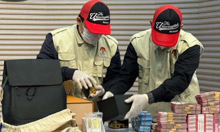 Pemilik PT Blueray Cargo Di Tahan KPK Dari OTT Bea Cukai