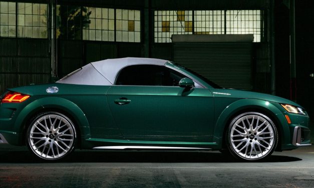 Audi TT Roadster Mobil Sport Convertible Dengan Desain Ikonik