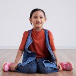 Duduk Posisi W Bisa Menghambat Perkembangan Otot Kaki